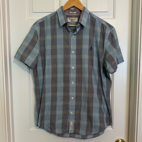 Penguin Munsingwear Mens Classic‎ SS Button Down Black Light Blue Plaid Shirt LG - Picture 1 of 8